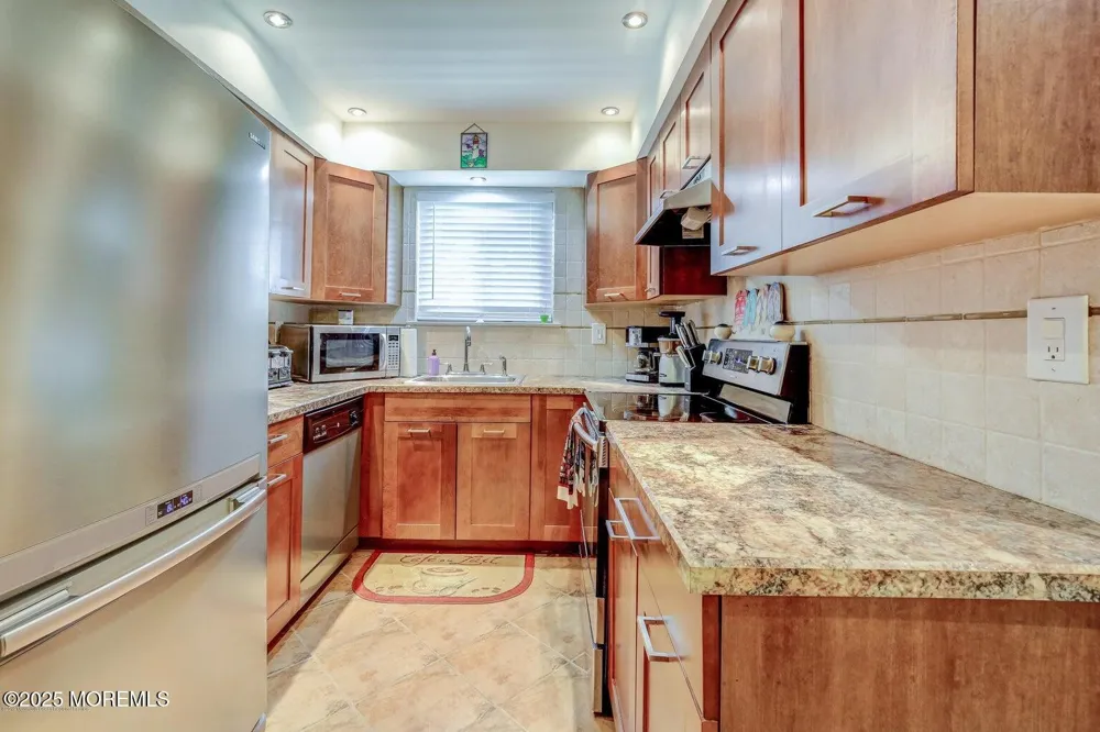 3 Wharfside Drive Monmouth Beach, NJ 07750