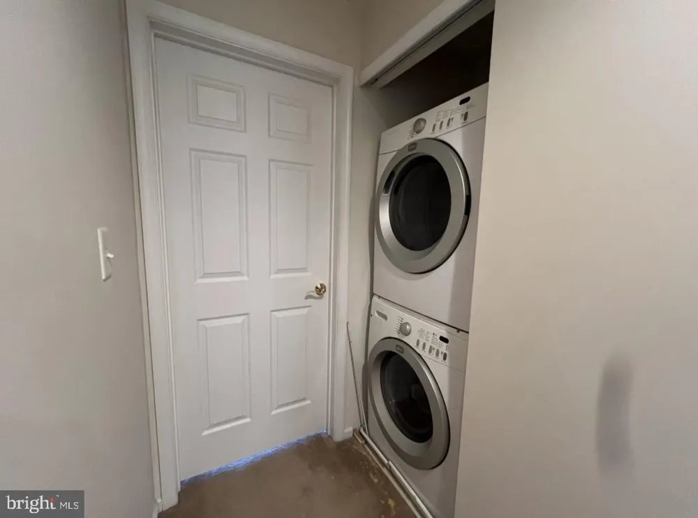 1830 NATHAN DRIVE Cinnaminson, NJ 08077