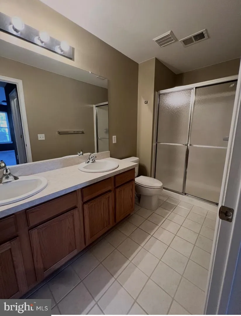 1830 NATHAN DRIVE Cinnaminson, NJ 08077