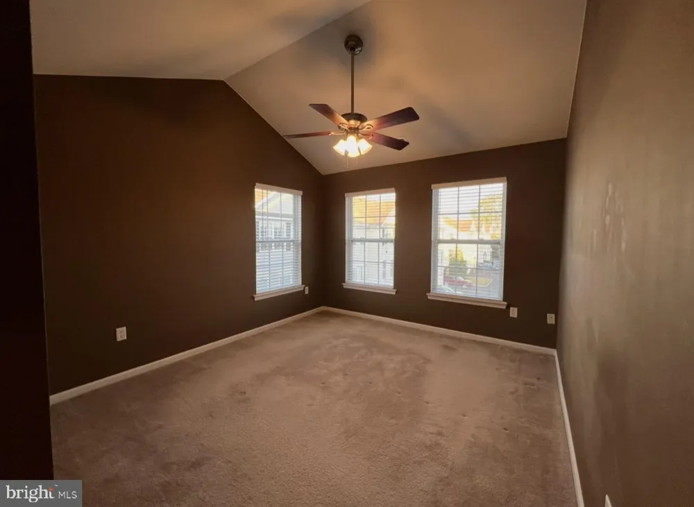 1830 NATHAN DRIVE Cinnaminson, NJ 08077