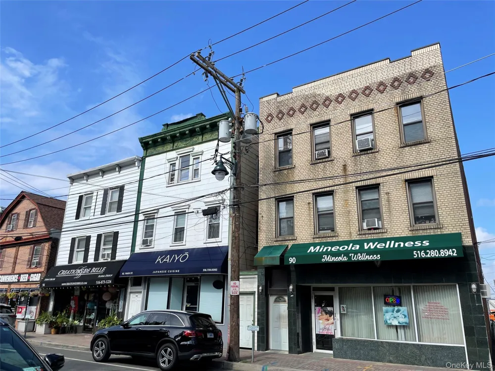 90 Main Street #2R Mineola, NY 11501