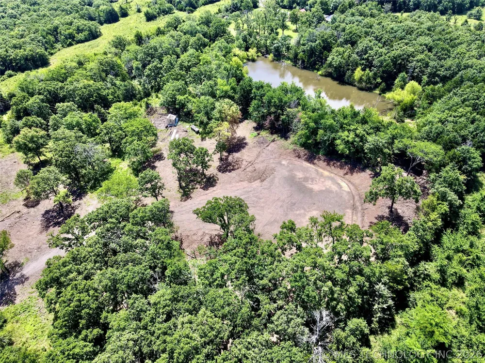 3927 SE Hulsey Prairie Wilburton, OK 74578