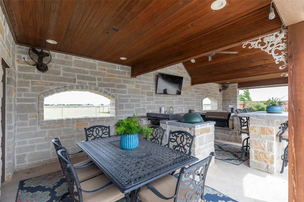 5500 County Road 428 Hawley, TX 79525