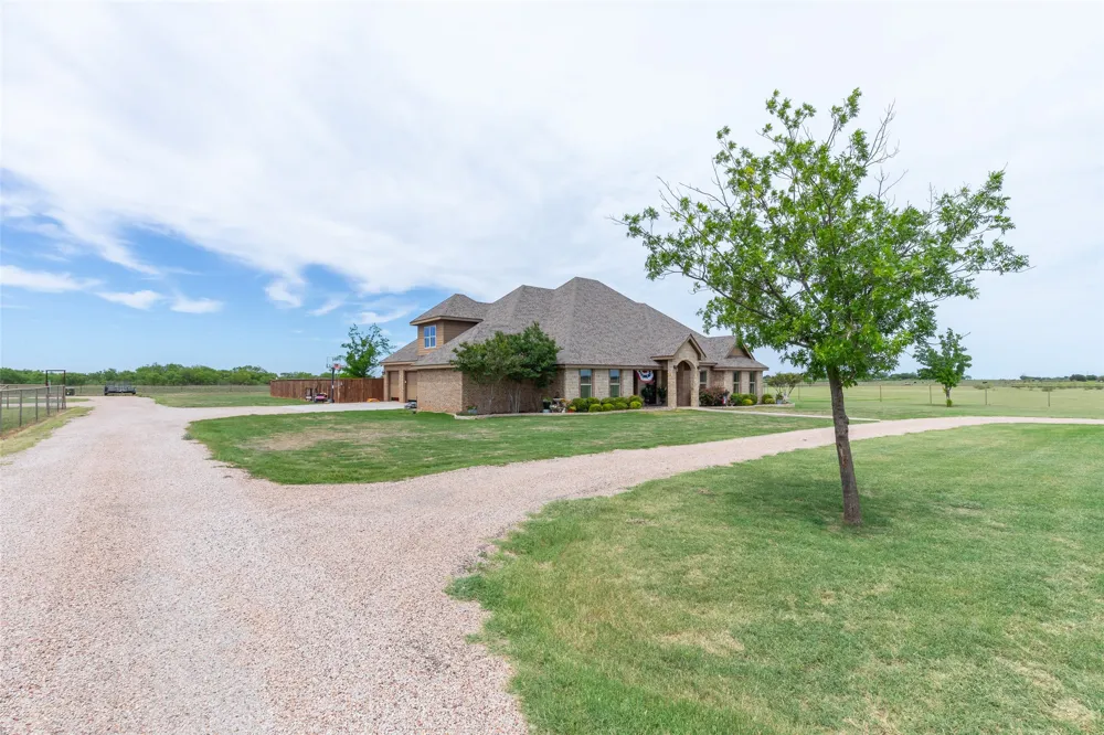 5500 County Road 428 Hawley, TX 79525