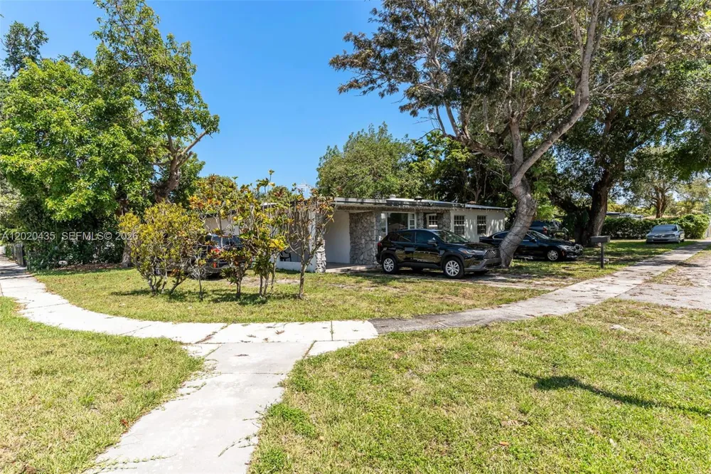 13075 NW 16th Ave North Miami, FL 33167