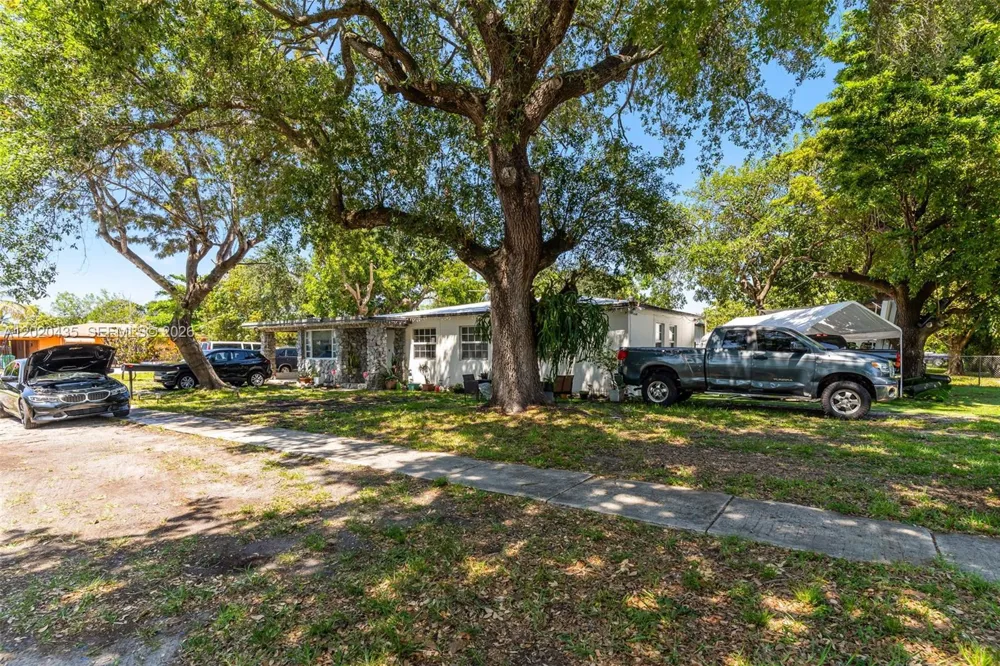 13075 NW 16th Ave North Miami, FL 33167
