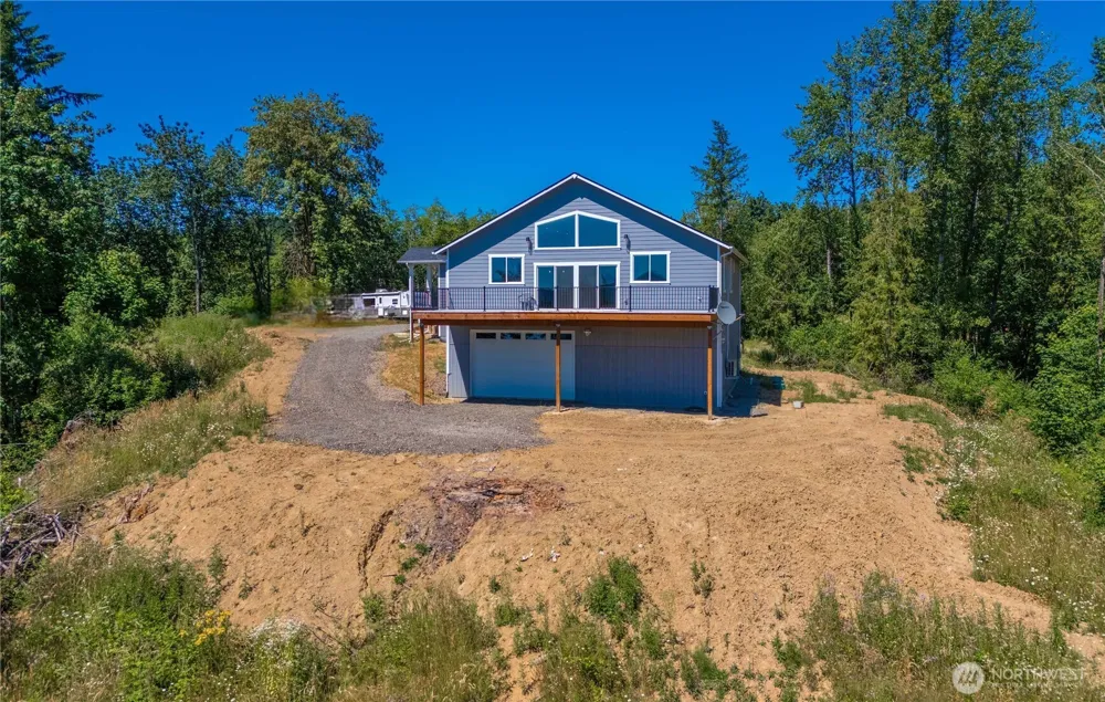 410 Studebaker Spur 1 Castle Rock, WA 98611