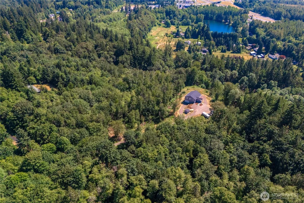 410 Studebaker Spur 1 Castle Rock, WA 98611