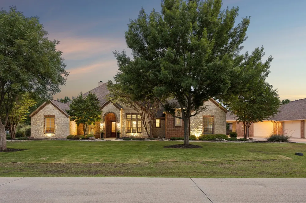 1850 Sawmill Drive Lucas, TX 75002