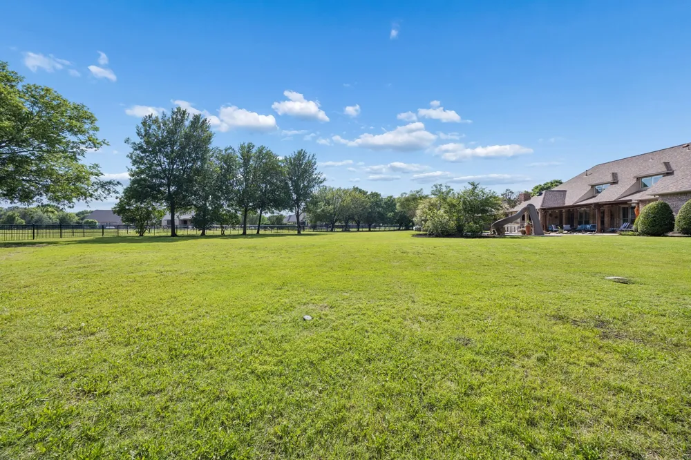 1850 Sawmill Drive Lucas, TX 75002