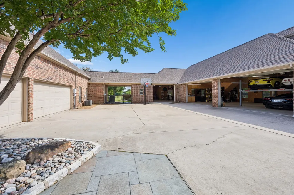 1850 Sawmill Drive Lucas, TX 75002
