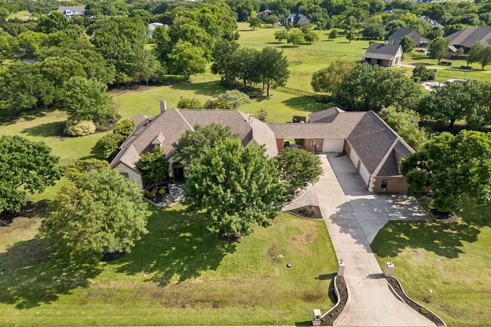 1850 Sawmill Drive Lucas, TX 75002