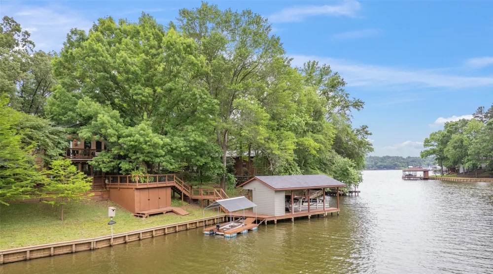 100 King Lance Court Scroggins, TX 75480