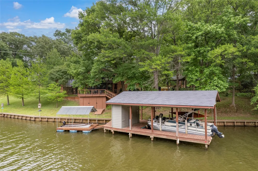 100 King Lance Court Scroggins, TX 75480