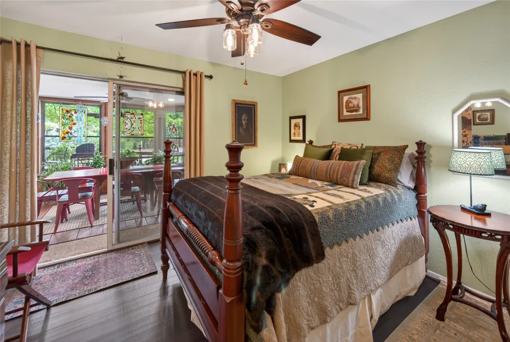 100 King Lance Court Scroggins, TX 75480