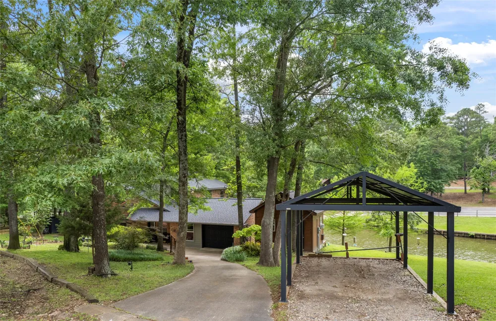 100 King Lance Court Scroggins, TX 75480