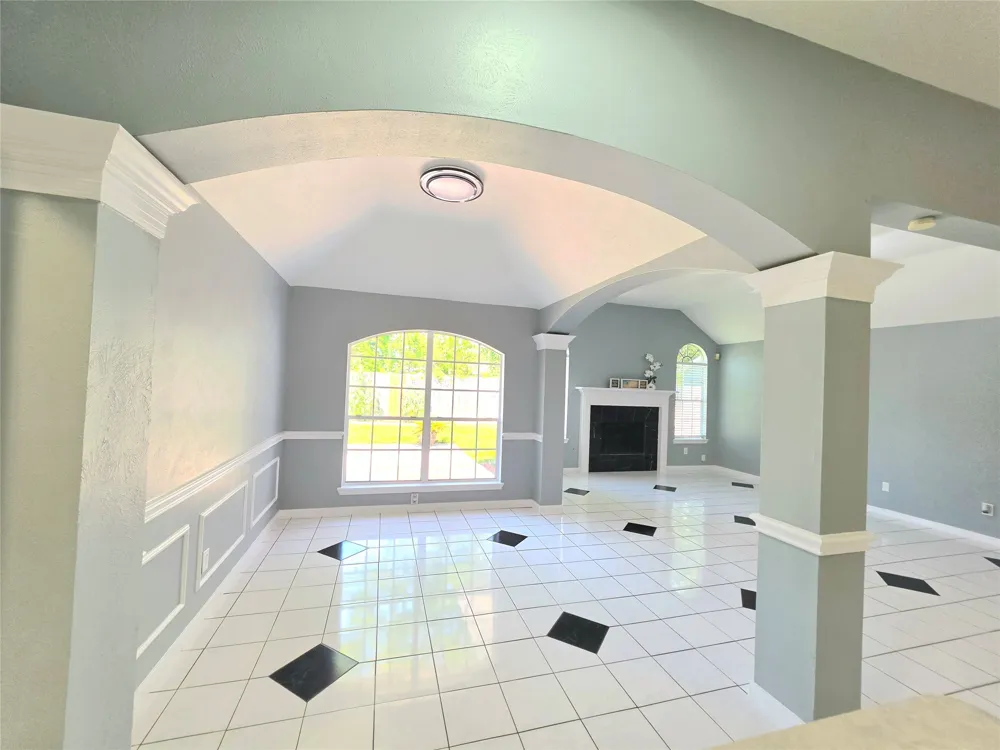13618 Sablegrove Lane Houston, TX 77014