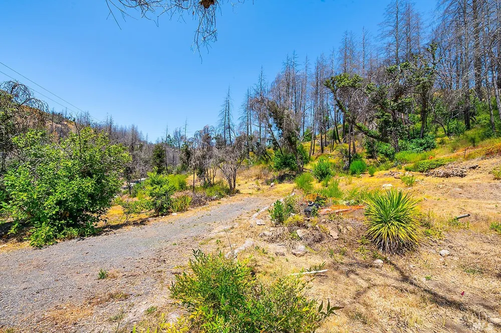 7905 St Helena Road Santa Rosa, CA 95404