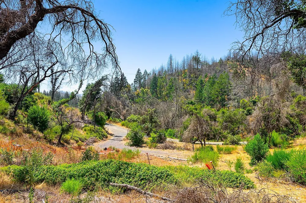 7905 St Helena Road Santa Rosa, CA 95404
