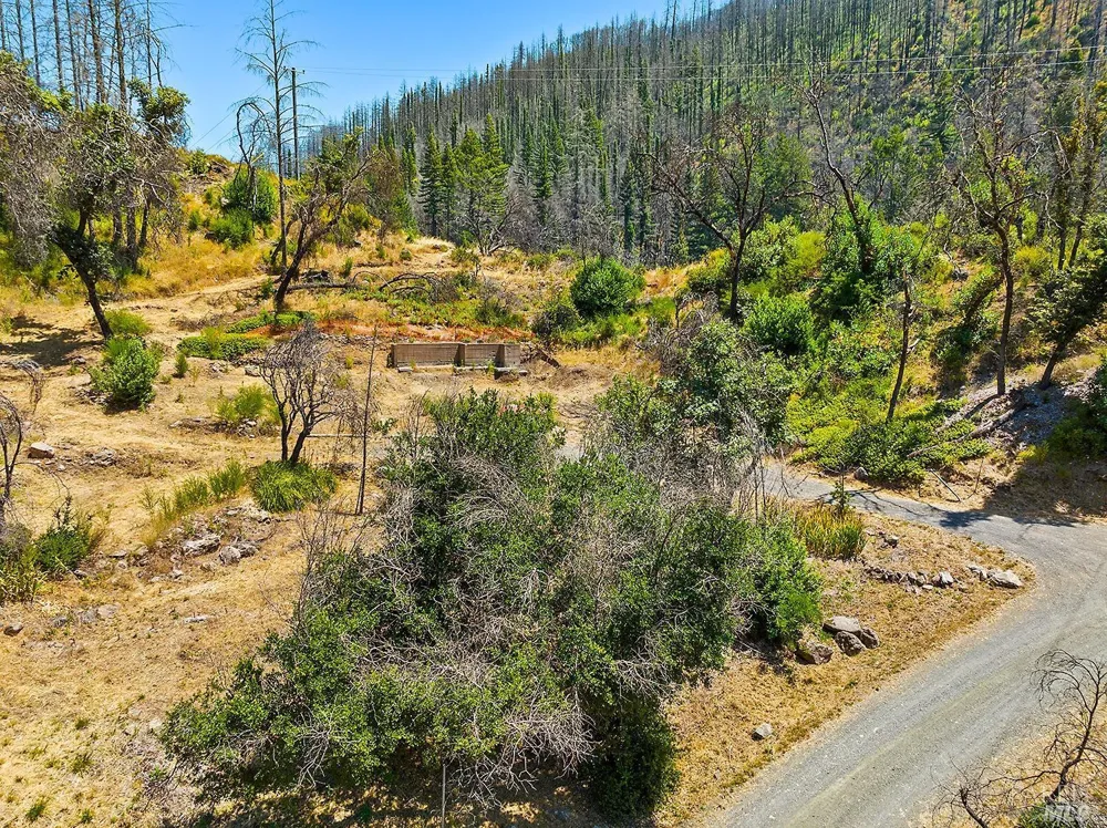7905 St Helena Road Santa Rosa, CA 95404