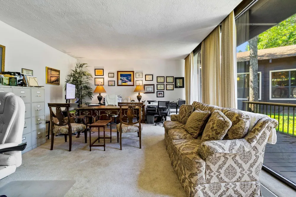 146 Billandrea Lane Panorama Village, TX 77304