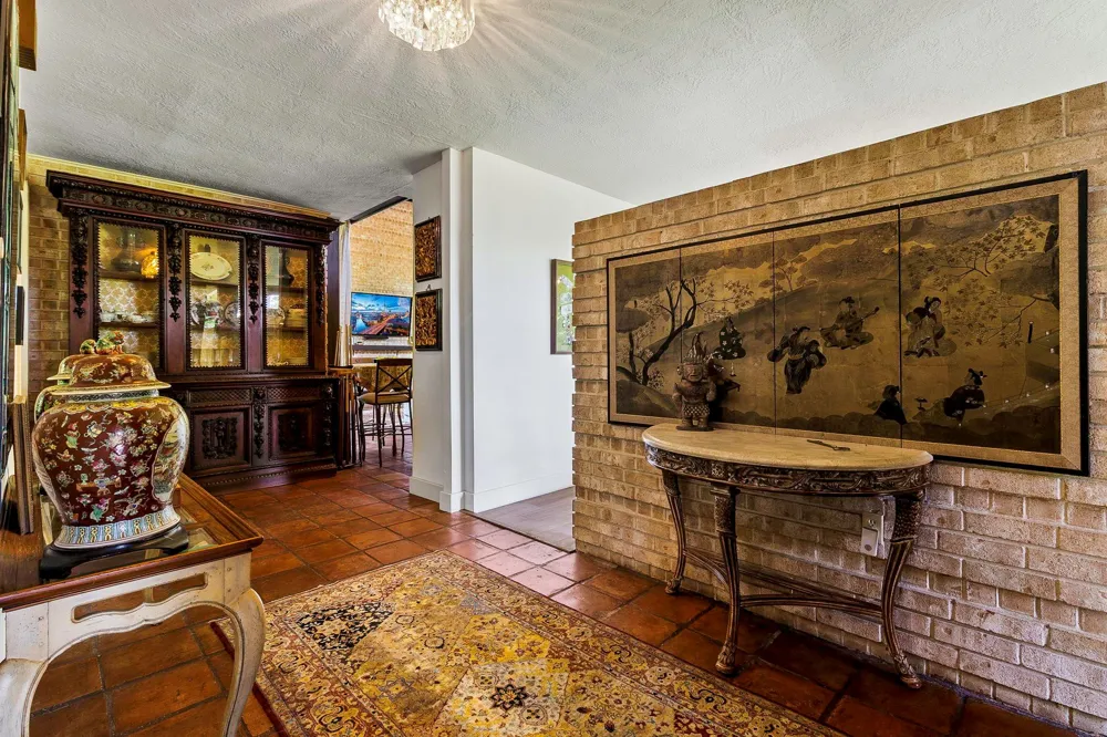 146 Billandrea Lane Panorama Village, TX 77304