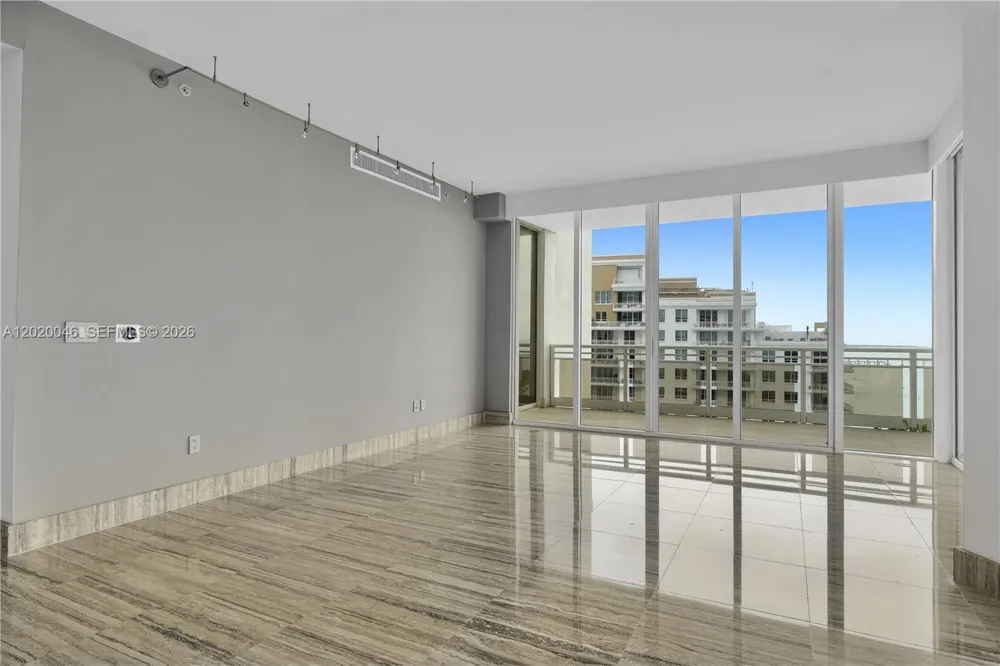 901 Brickell Key Blvd #3204 Miami, FL 33131