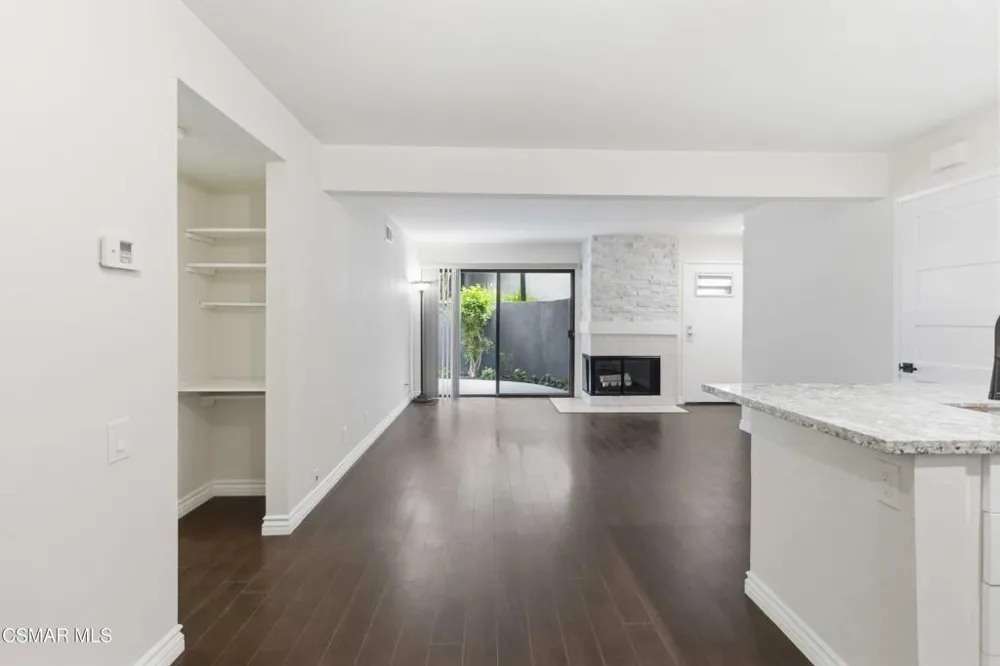 1182 Tivoli Lane #195 Simi Valley, CA 93065