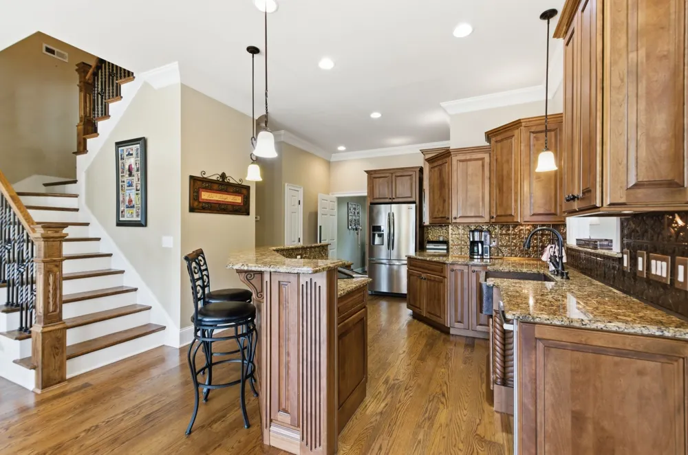 1024 Cumberland Dr Chapmansboro, TN 37035