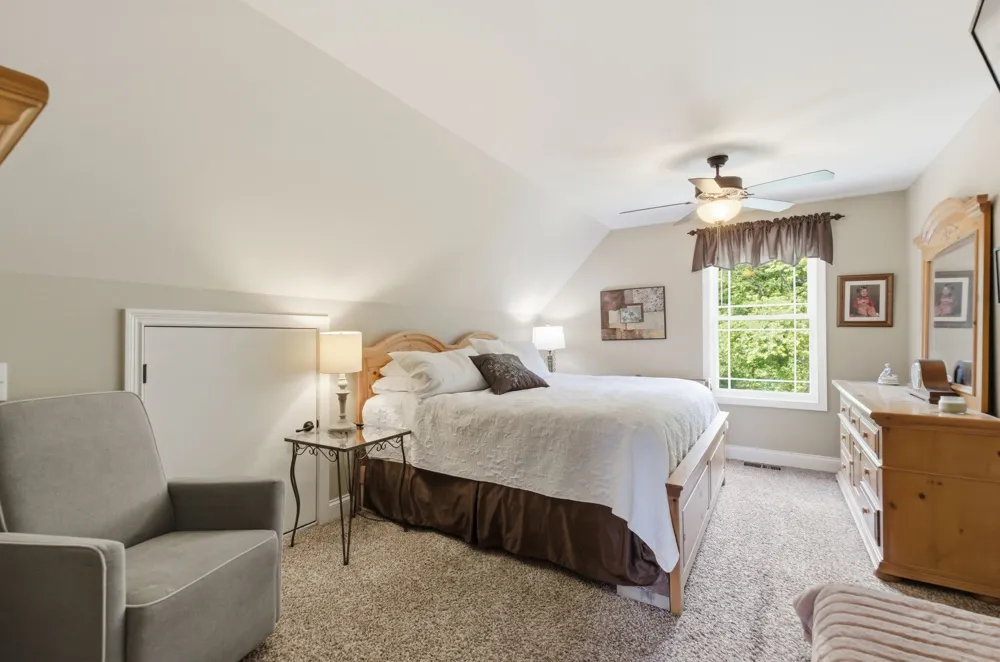 1024 Cumberland Dr Chapmansboro, TN 37035