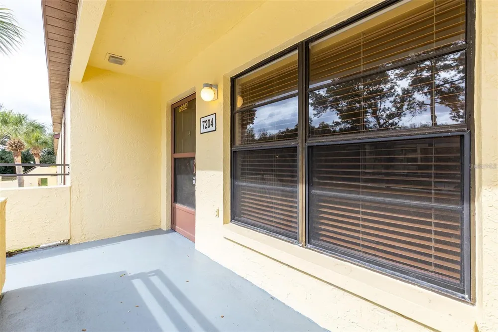 13608 S VILLAGE DRIVE #7204 Tampa, FL 33618