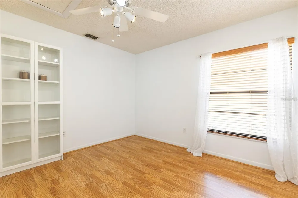 13608 S VILLAGE DRIVE #7204 Tampa, FL 33618