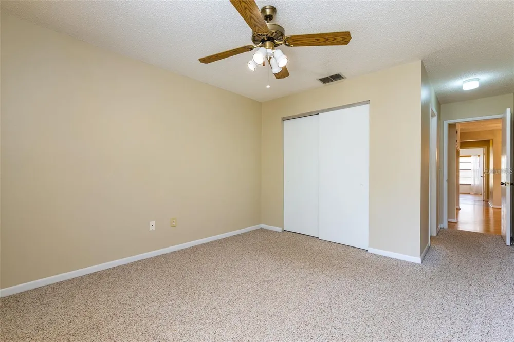 13608 S VILLAGE DRIVE #7204 Tampa, FL 33618