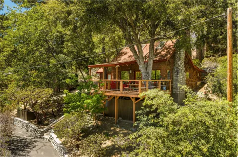 24945 Marion Ridge Drive