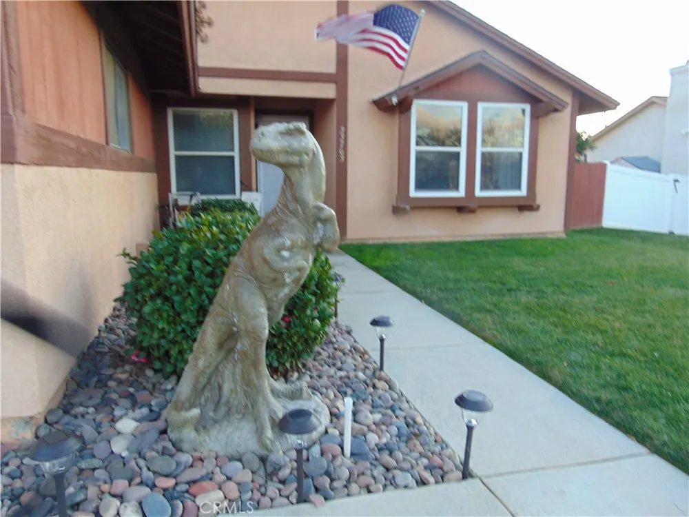 33763 Noreen Yucaipa, CA 92399
