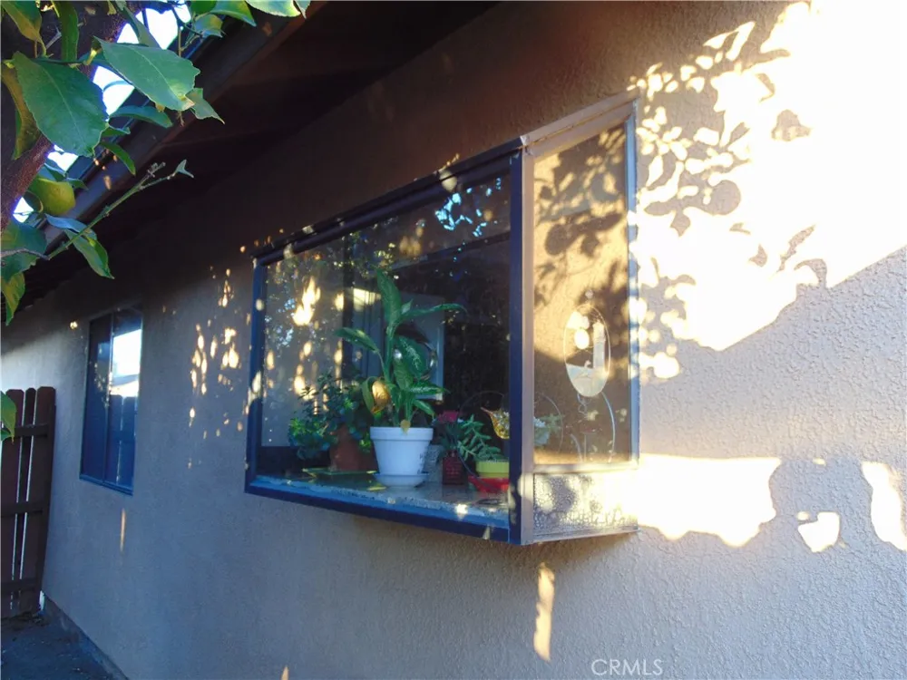 33763 Noreen Yucaipa, CA 92399