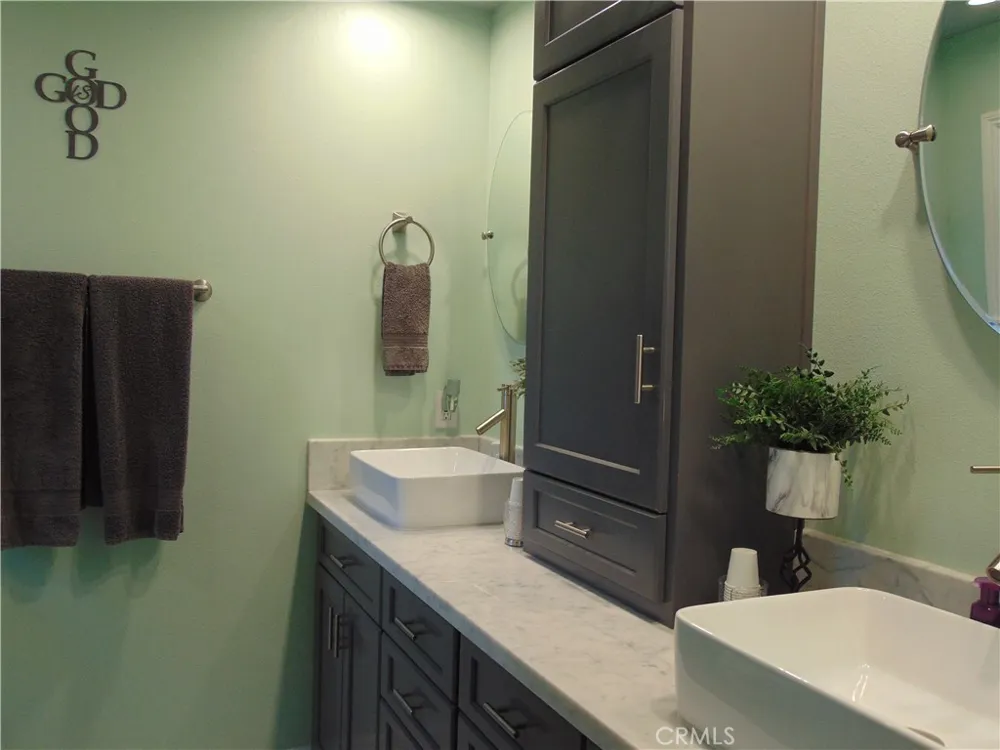 33763 Noreen Yucaipa, CA 92399