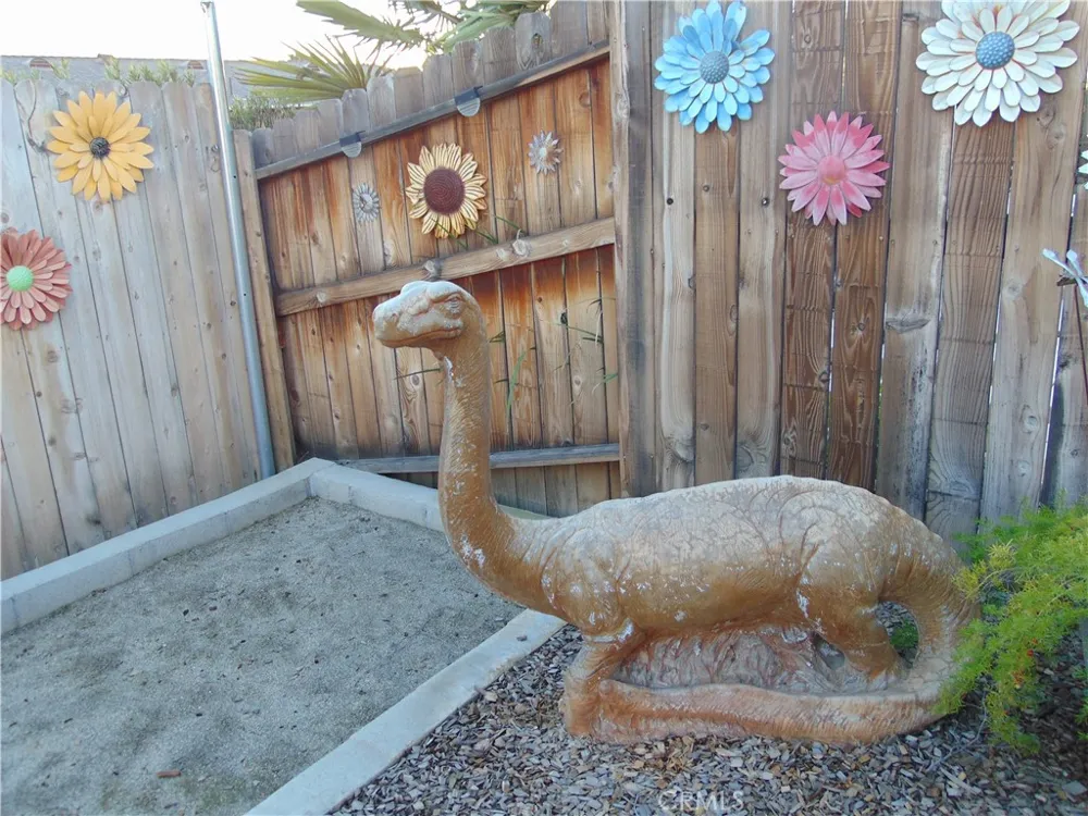 33763 Noreen Yucaipa, CA 92399