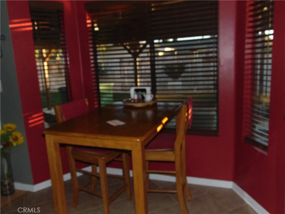 33763 Noreen Yucaipa, CA 92399