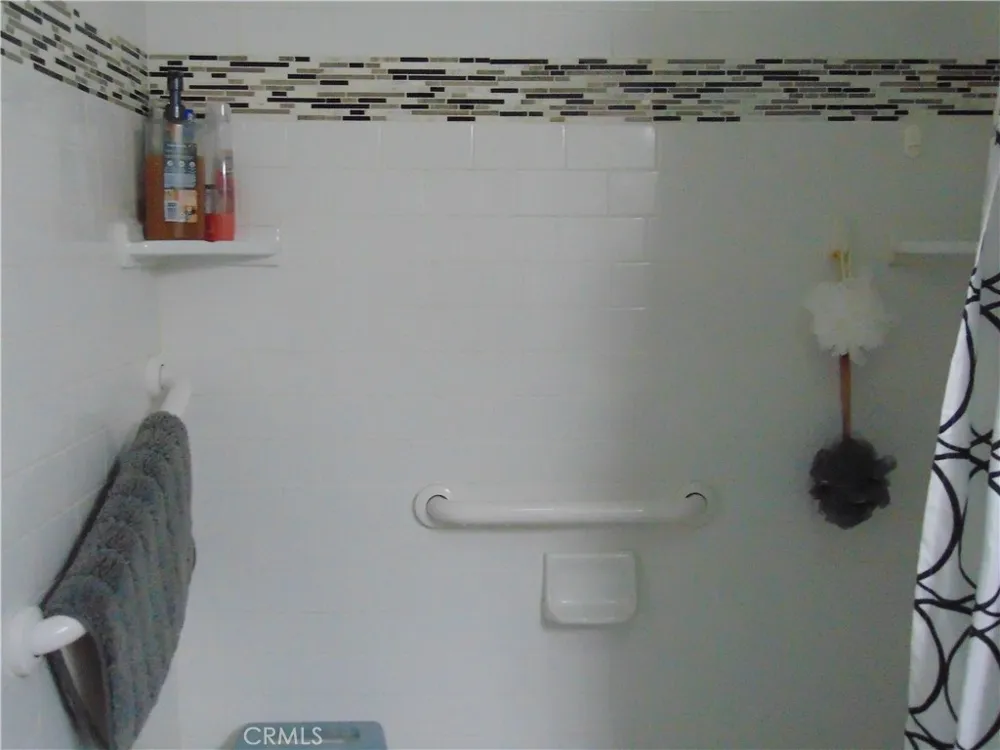 33763 Noreen Yucaipa, CA 92399