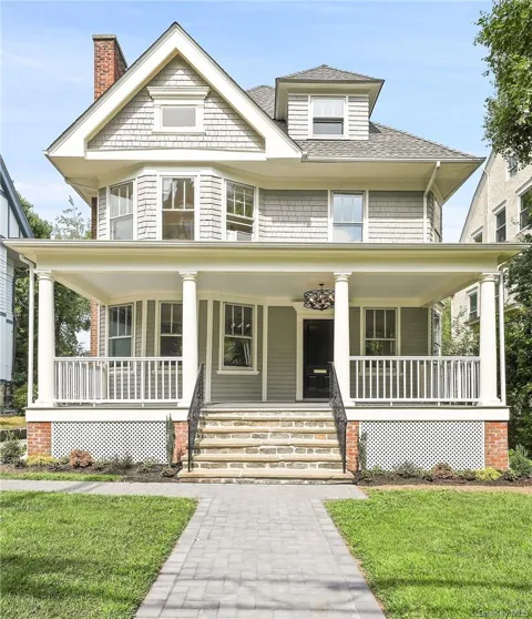 16 Kraft Avenue
