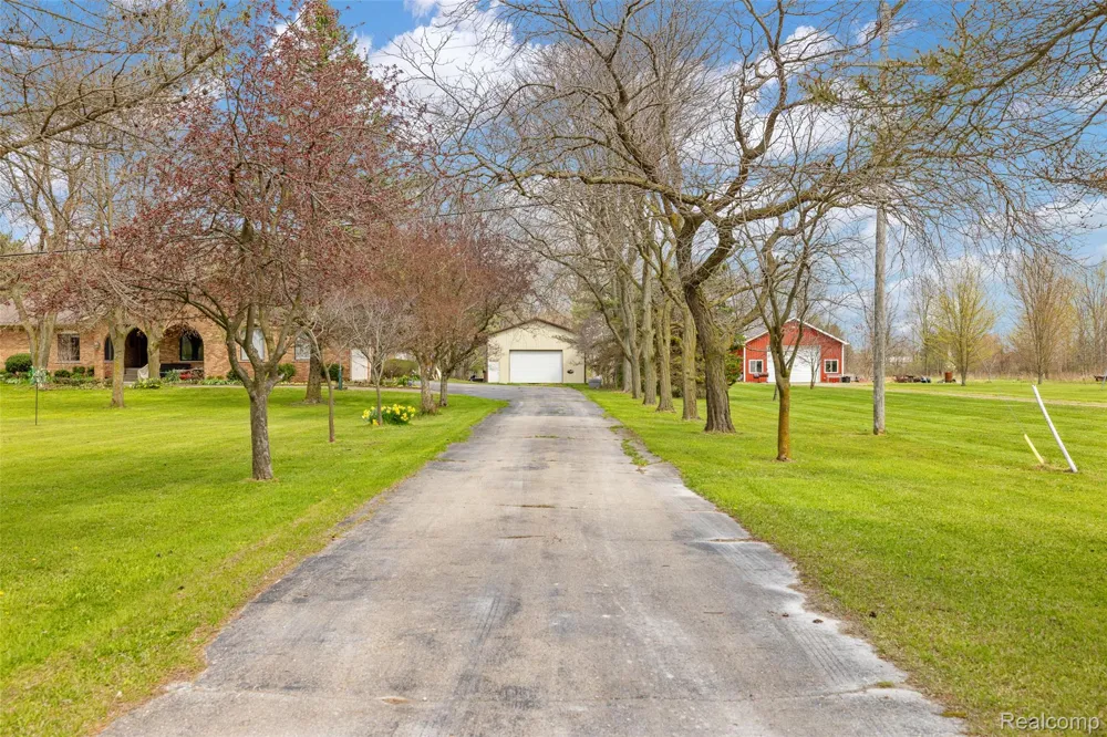 4425 Bethuy Road Casco Township, MI 48064