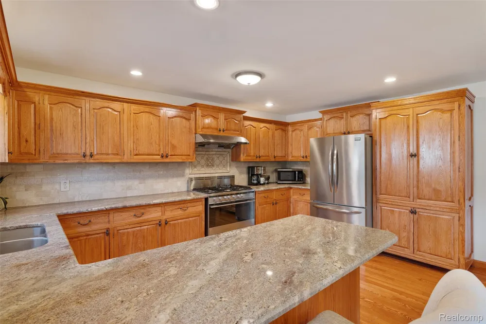 4425 Bethuy Road Casco Township, MI 48064