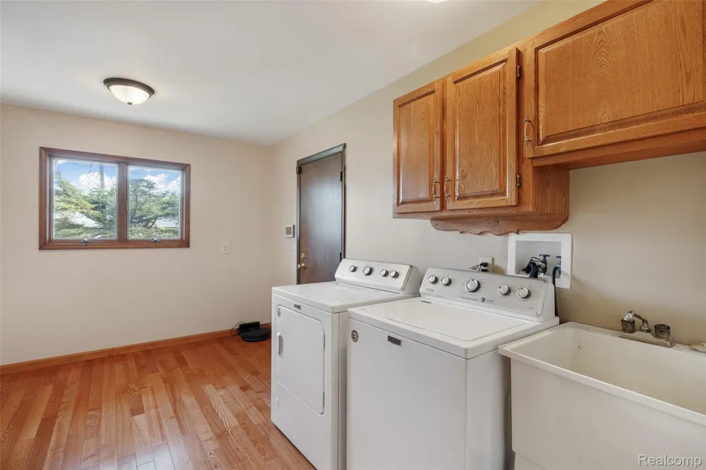 4425 Bethuy Road Casco Township, MI 48064