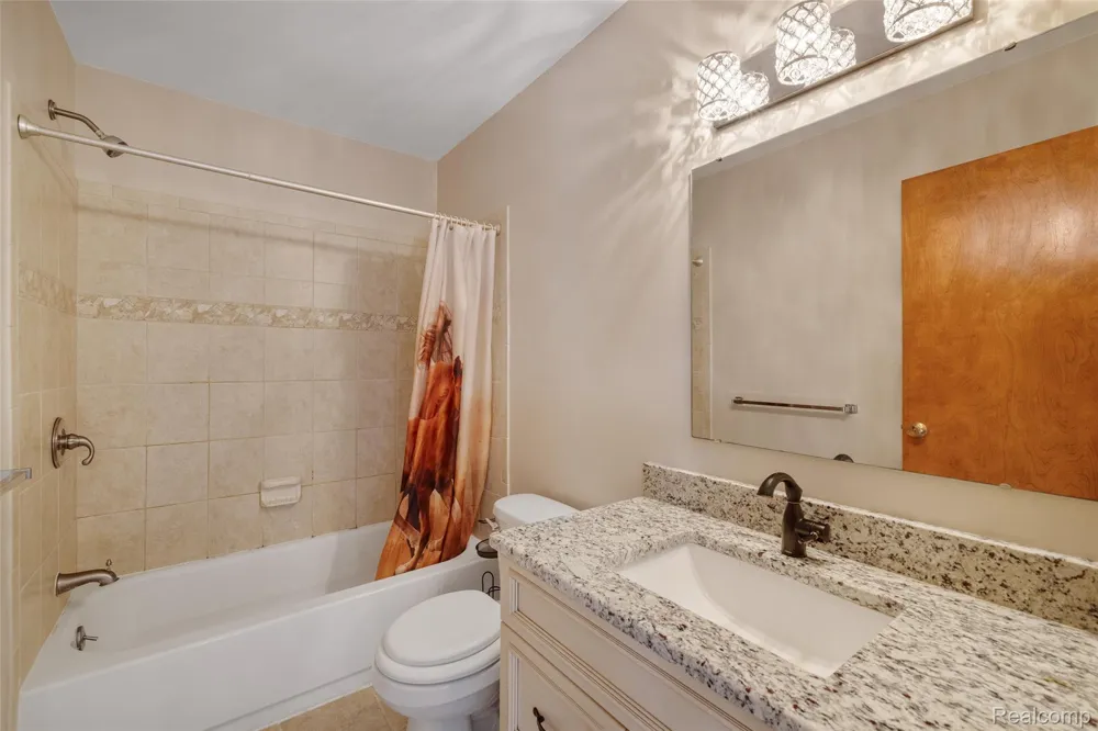 4425 Bethuy Road Casco Township, MI 48064