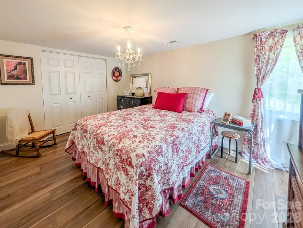 314 Byrd Creek Road Green Mountain, NC 28740