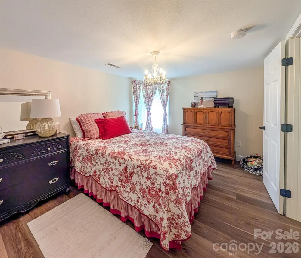 314 Byrd Creek Road Green Mountain, NC 28740