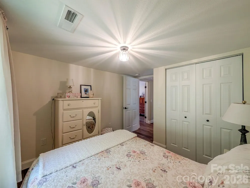 314 Byrd Creek Road Green Mountain, NC 28740