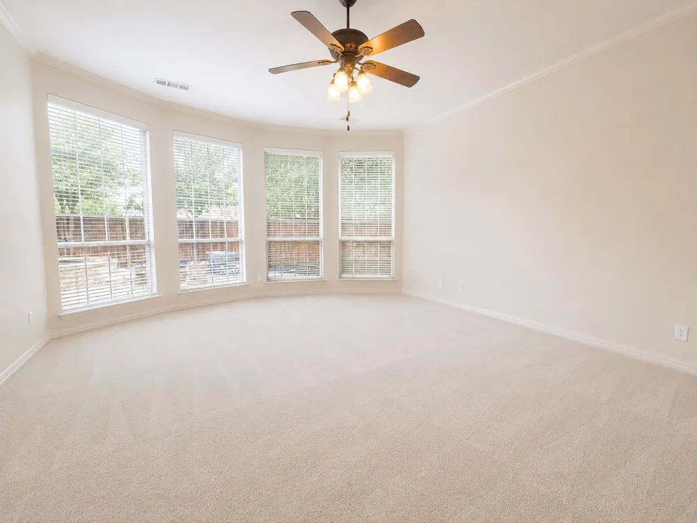 8317 Victoria Lane Lantana, TX 76226