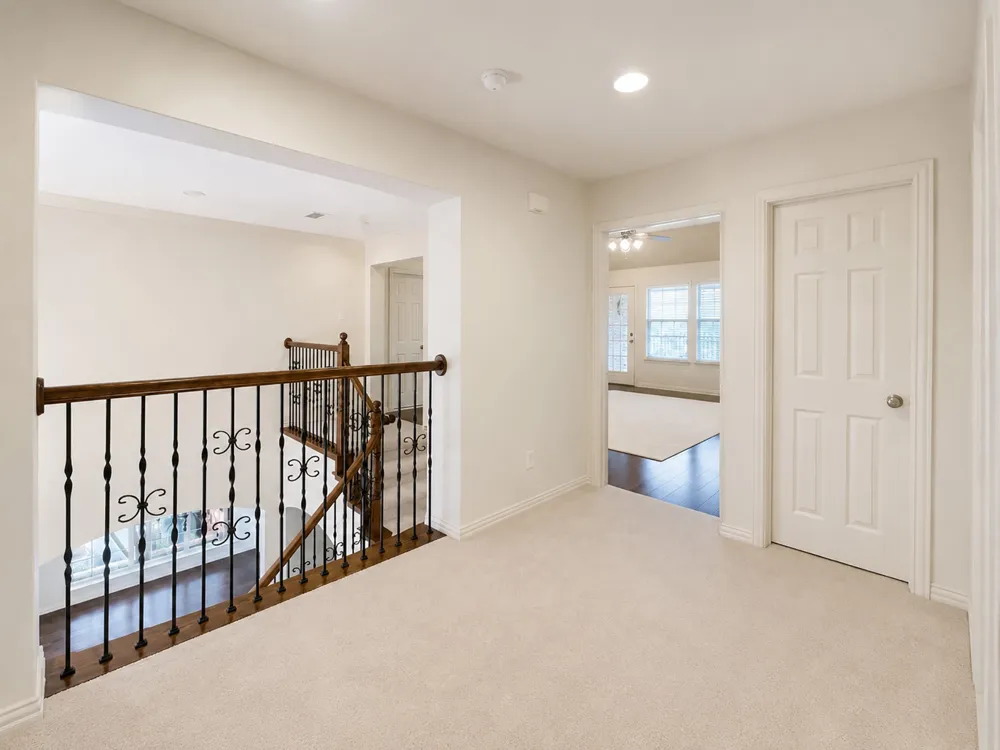 8317 Victoria Lane Lantana, TX 76226
